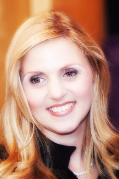 Deborah Notis